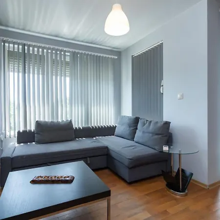 Nadia's Breeze - Spacious 1br Near The * Varna
